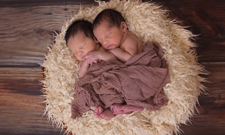 dreams-about-having-twins-meaning-and-interpretation